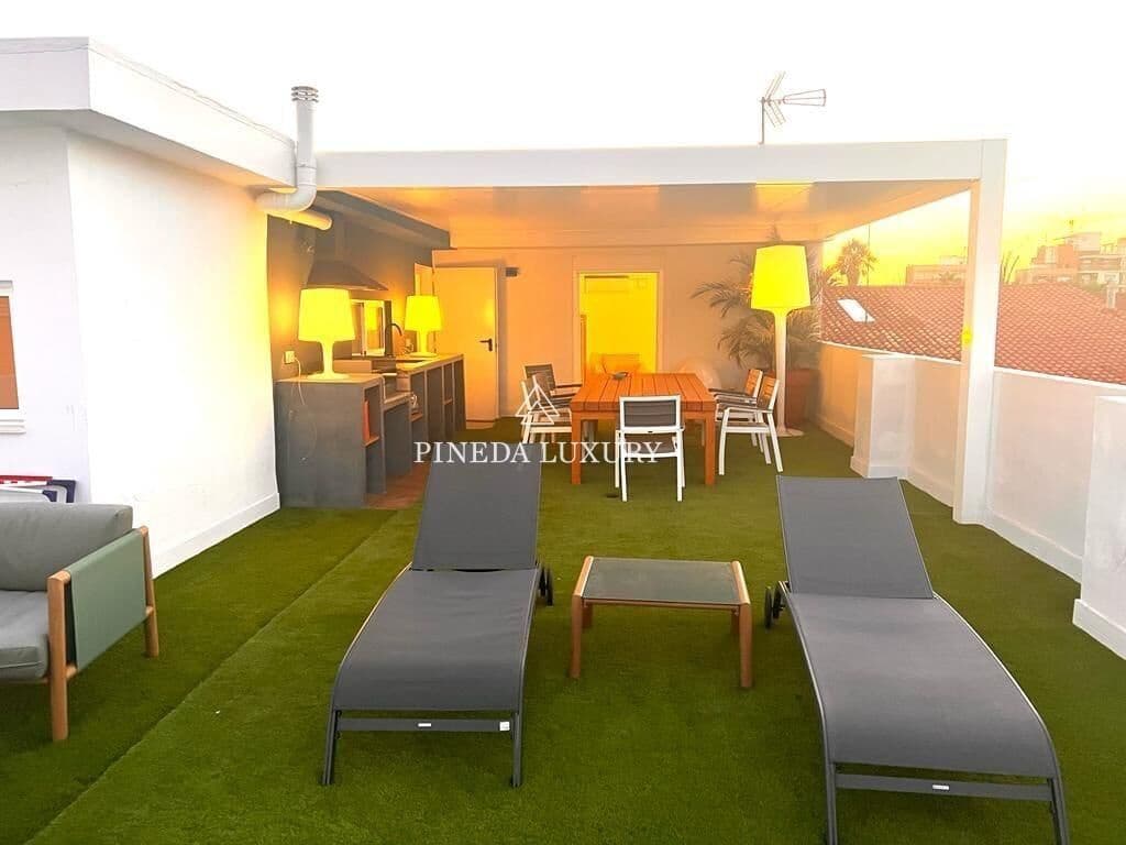 6 soverom Villa til salgs i Valencia by - € 1 440 000 (Ref: 9400962)