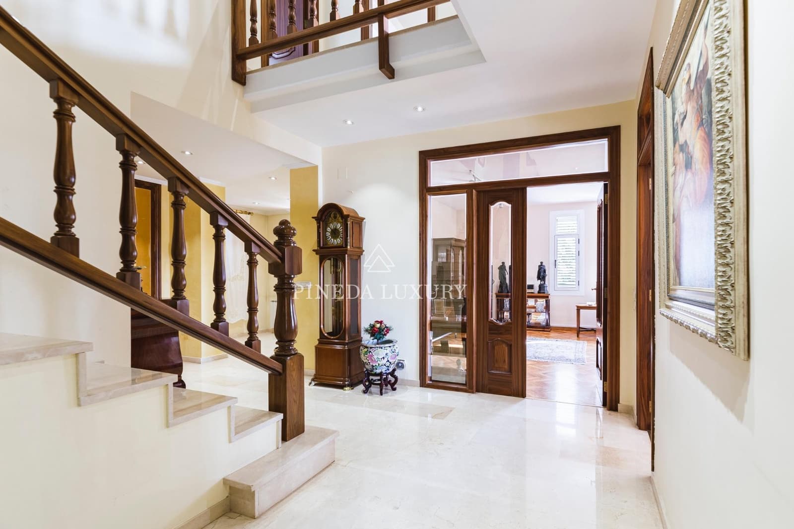 7 makuuhuone Huvila myytävänä paikassa Puig mukana uima-altaan 
autotalli - 1 200 000 € (Ref: 9400963)