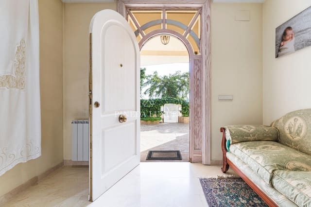 7 soverom Villa til salgs i Puig med svømmebasseng garasje - € 1 200 000 (Ref: 9400963)