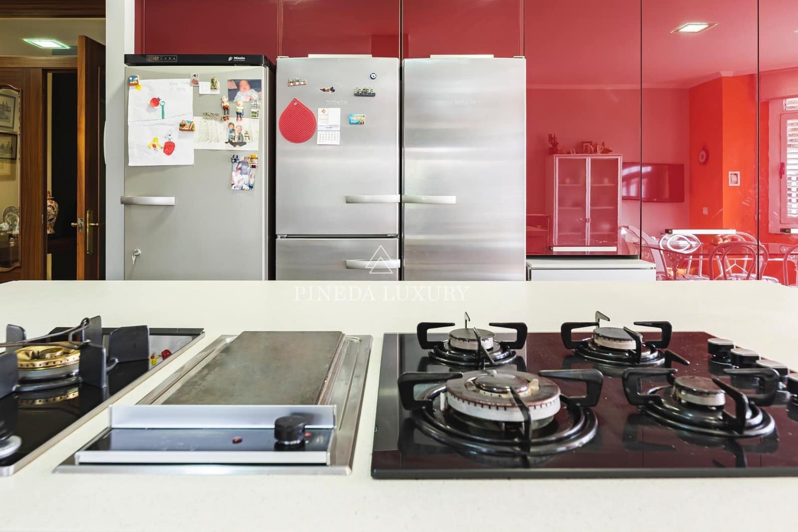 7 makuuhuone Huvila myytävänä paikassa Puig mukana uima-altaan 
autotalli - 1 200 000 € (Ref: 9400963)