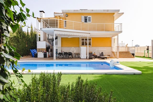 7 soverom Villa til salgs i Puig med svømmebasseng garasje - € 1 200 000 (Ref: 9400963)