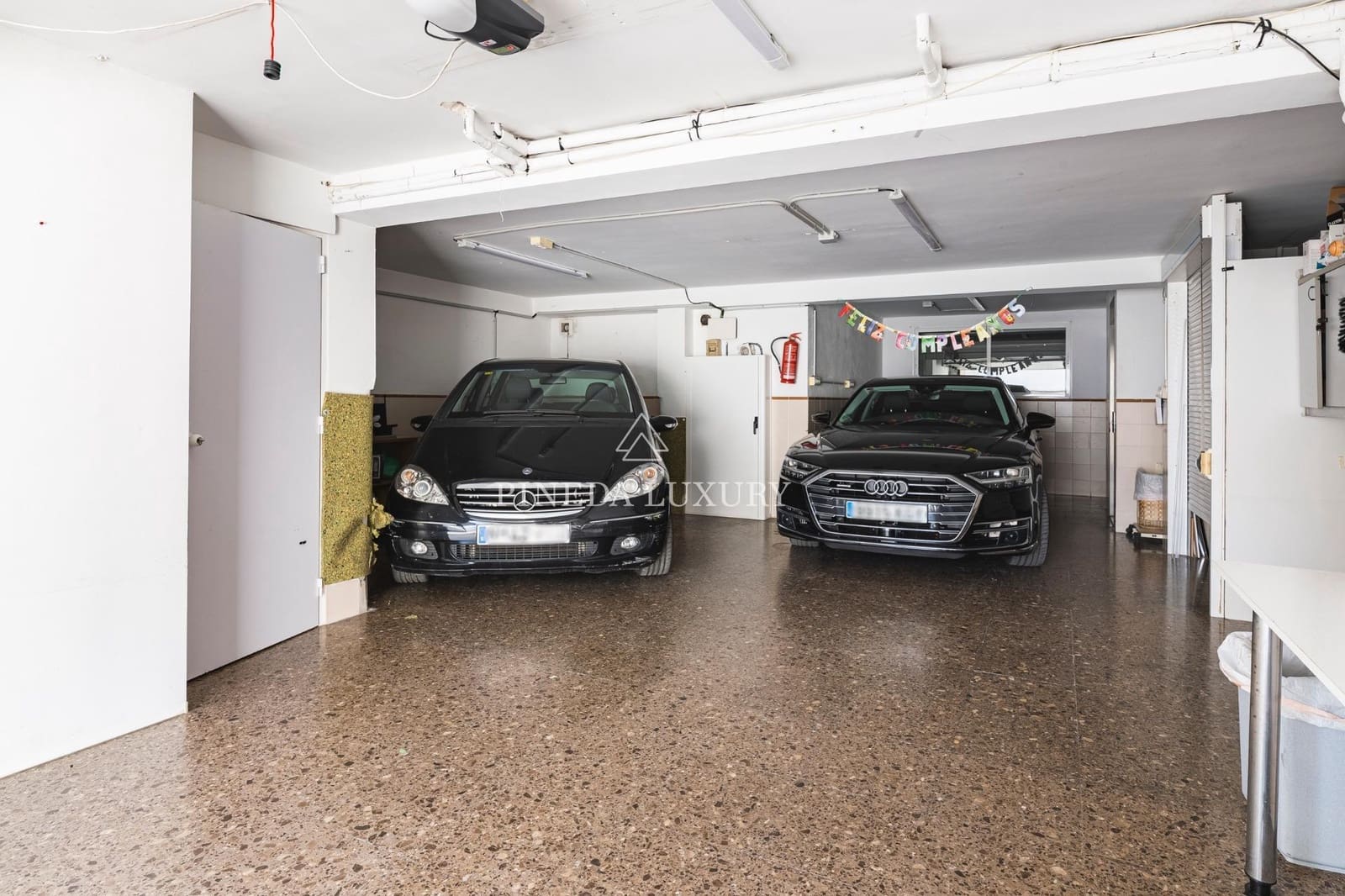 7 makuuhuone Huvila myytävänä paikassa Puig mukana uima-altaan 
autotalli - 1 200 000 € (Ref: 9400963)