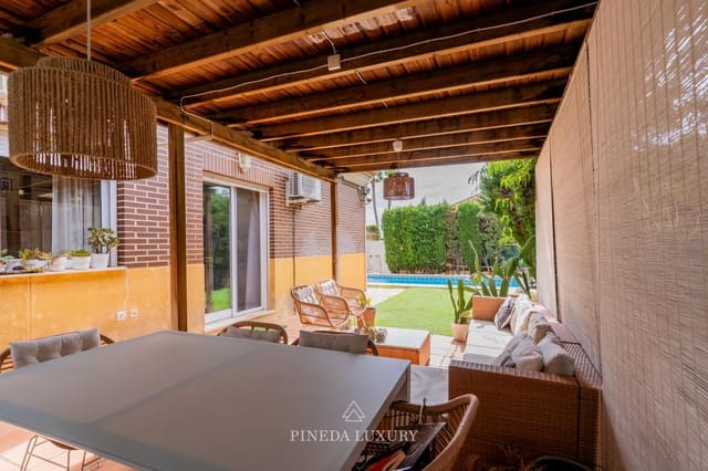 4 soverom Villa til salgs i Puçol med svømmebasseng - € 725 000 (Ref: 9403358)