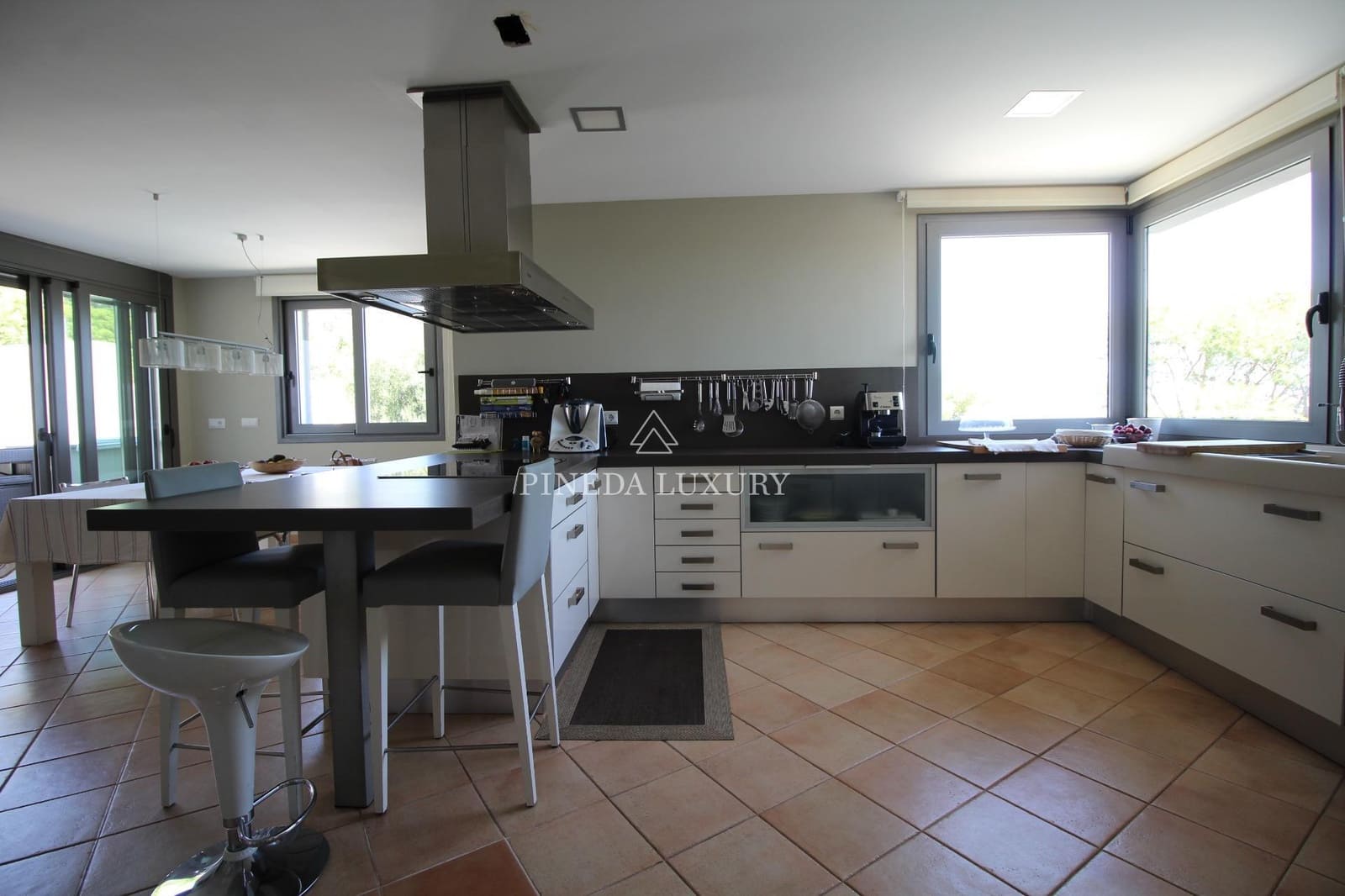 4 sovrum Villa till salu i Pucol med pool garage - 900 000 € (Ref: 9403360)