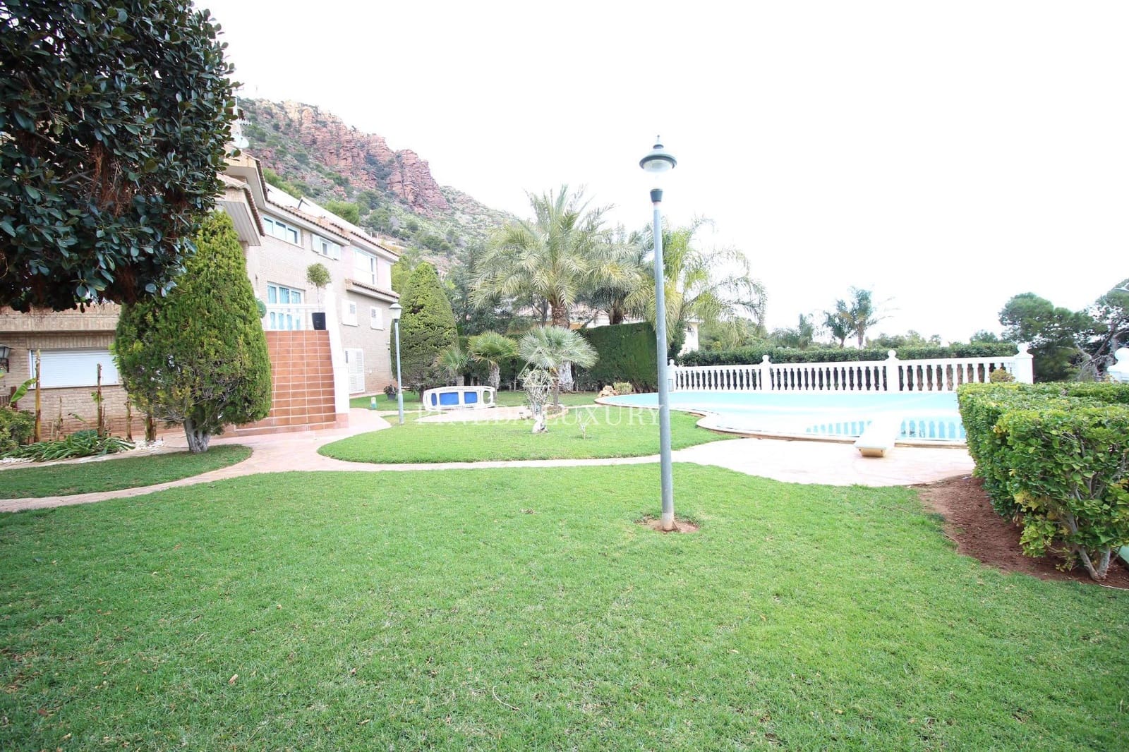 7 slaapkamer Villa te koop in Pucol met zwembad garage - € 1.550.000 (Ref: 9403361)