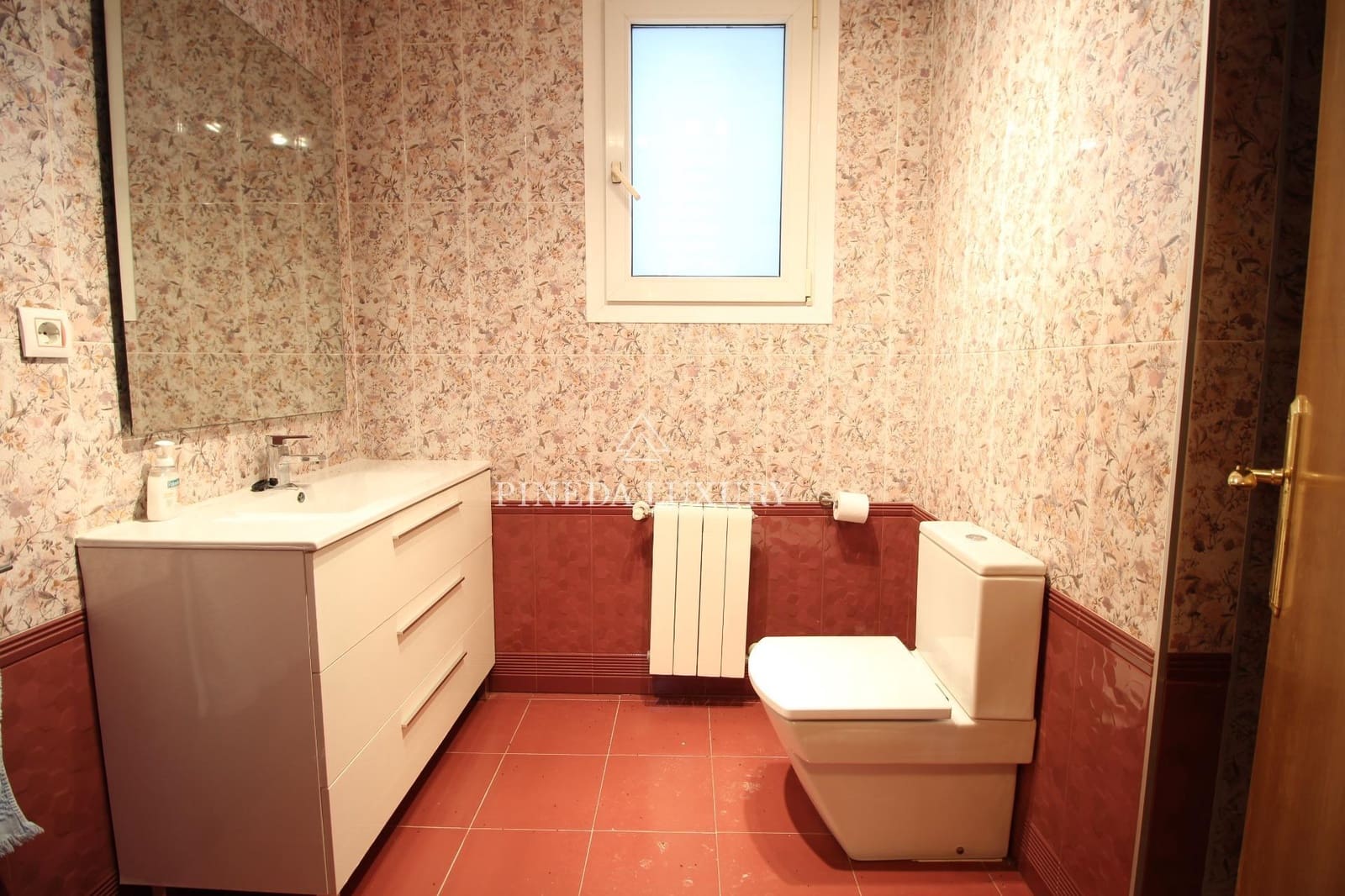 7 slaapkamer Villa te koop in Pucol met zwembad garage - € 1.550.000 (Ref: 9403361)