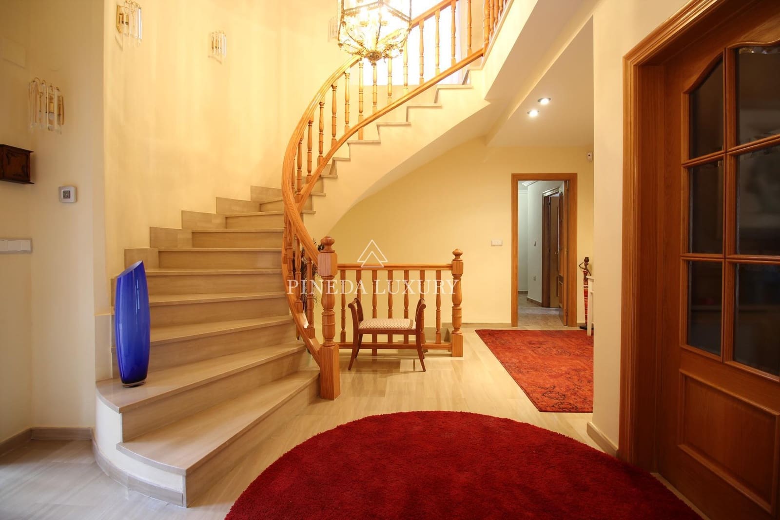 7 slaapkamer Villa te koop in Pucol met zwembad garage - € 1.550.000 (Ref: 9403361)