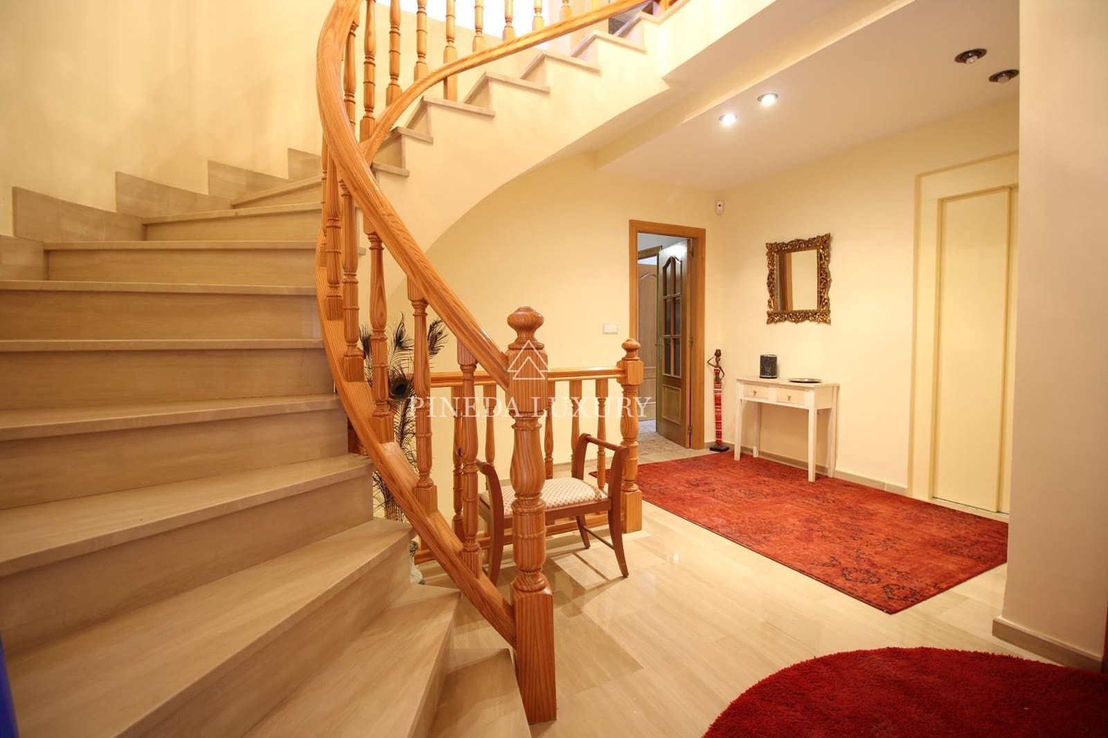 7 slaapkamer Villa te koop in Pucol met zwembad garage - € 1.550.000 (Ref: 9403361)