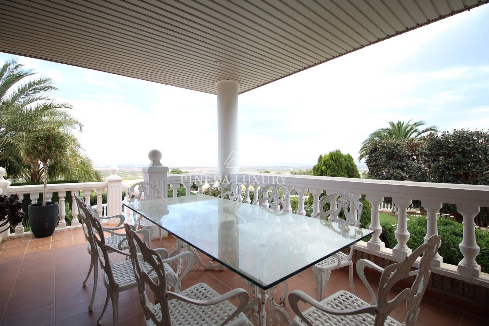 7 slaapkamer Villa te koop in Pucol met zwembad garage - € 1.550.000 (Ref: 9403361)