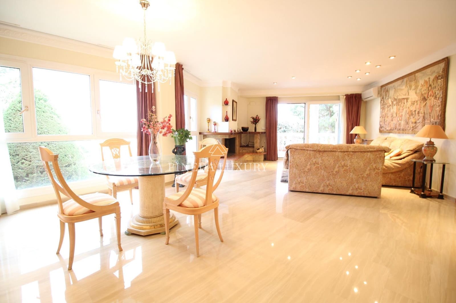 7 slaapkamer Villa te koop in Pucol met zwembad garage - € 1.550.000 (Ref: 9403361)