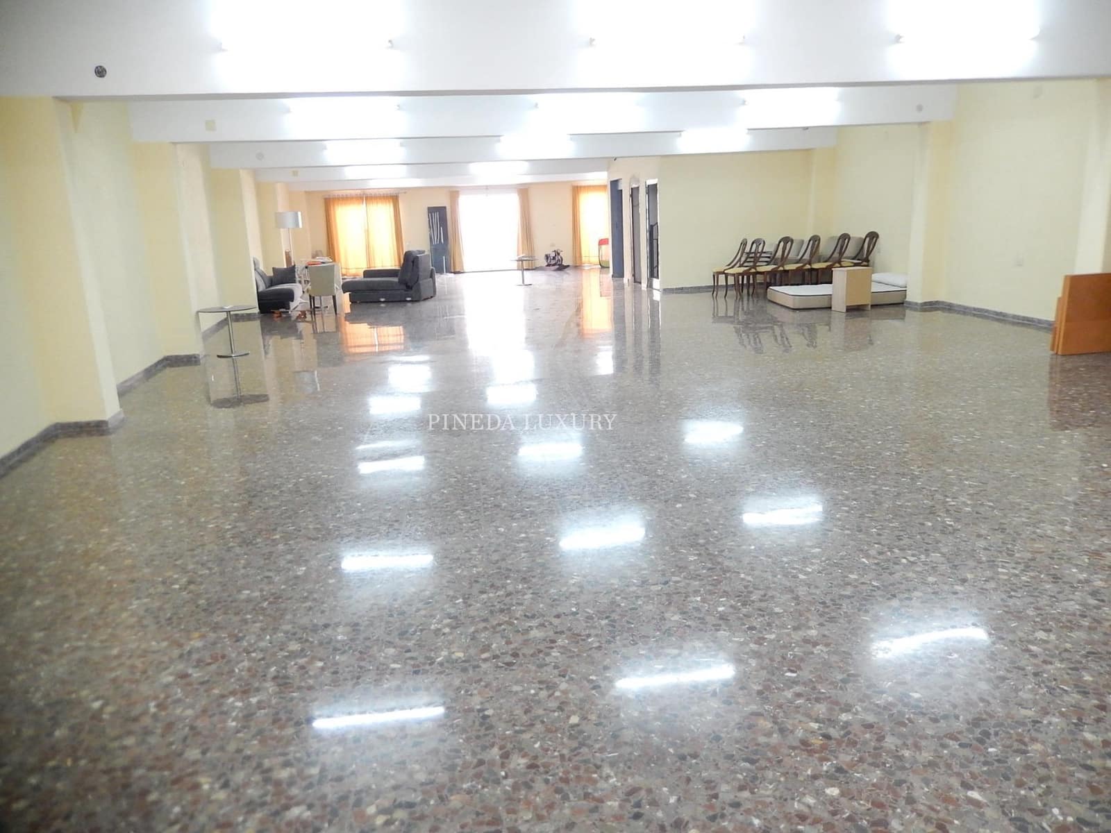 3 chambre Local Commercial à vendre à Sagunto / Sagunt avec garage - 1 250 000 € (Ref: 9403365)