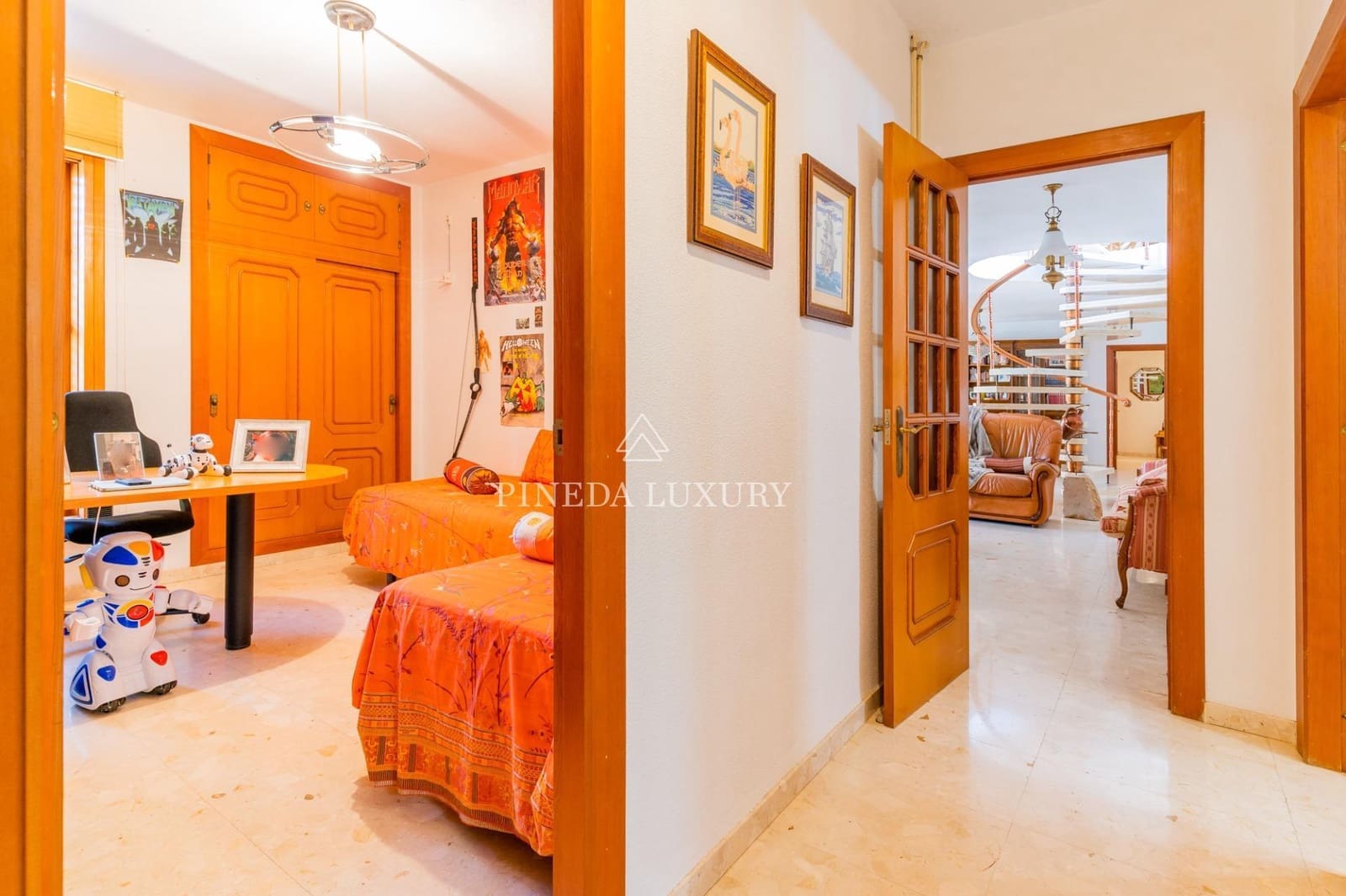 6 soverom Villa til salgs i Pucol med garasje - € 1 750 000 (Ref: 9406837)