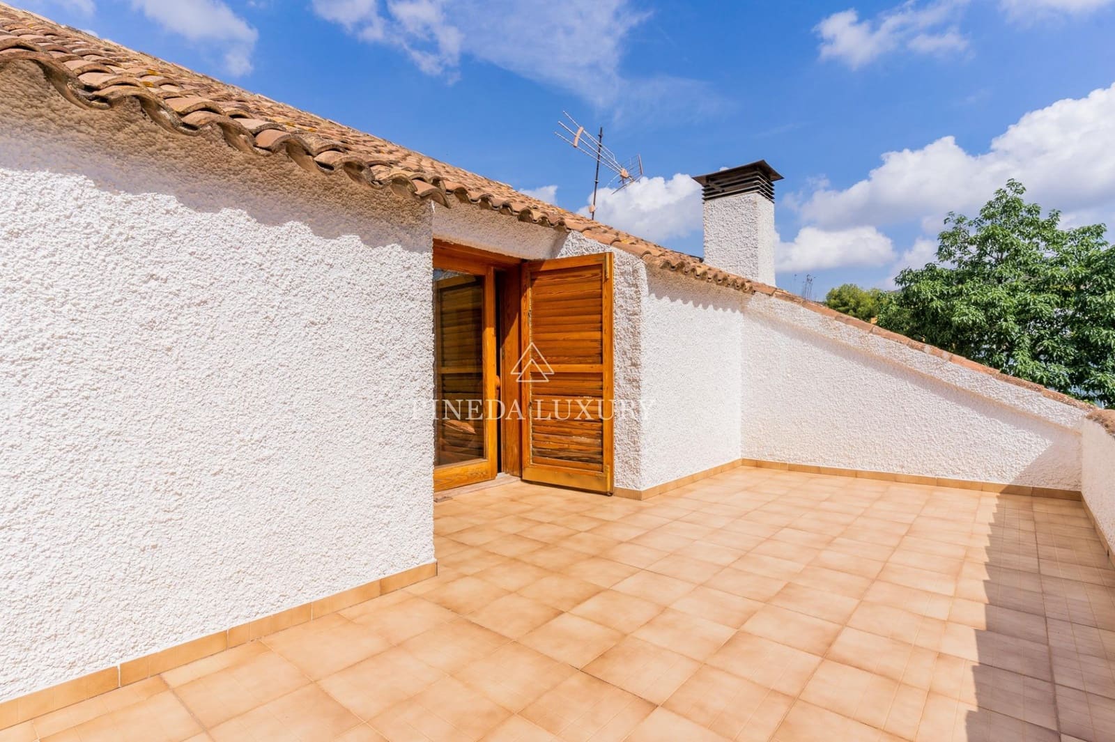 6 soverom Villa til salgs i Pucol med garasje - € 1 750 000 (Ref: 9406837)