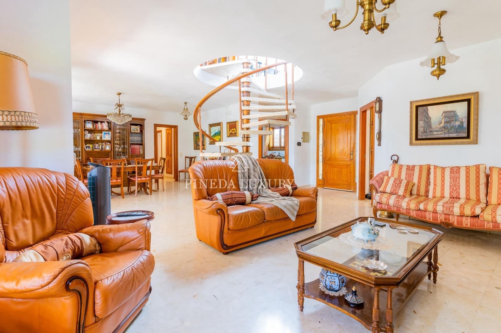 6 soverom Villa til salgs i Pucol med garasje - € 1 750 000 (Ref: 9406837)