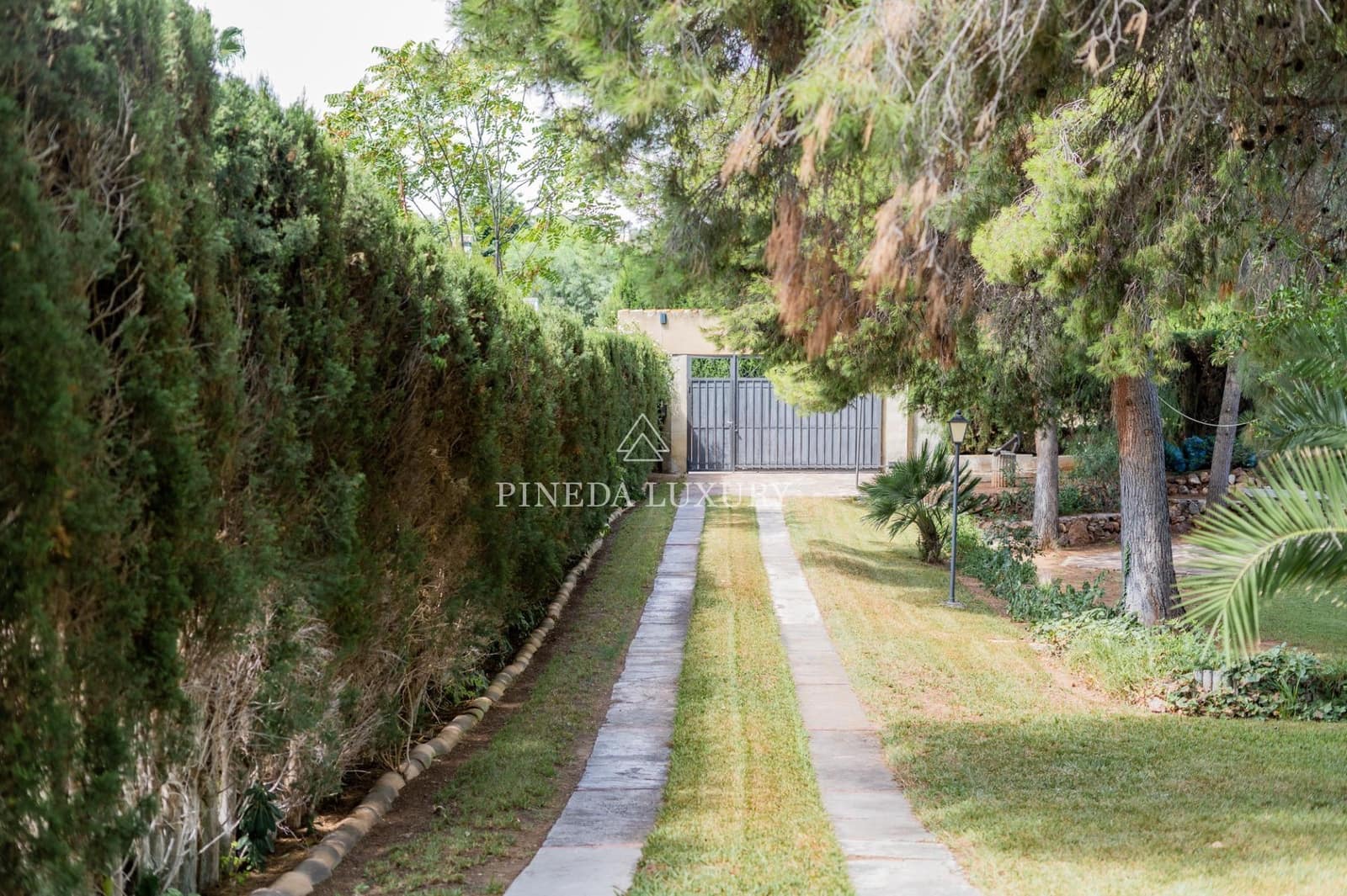 6 soverom Villa til salgs i Pucol med garasje - € 1 750 000 (Ref: 9406837)