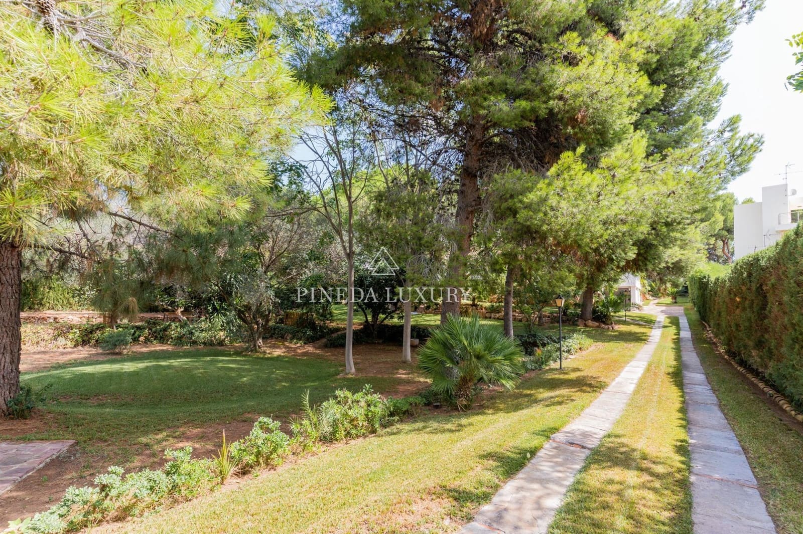 6 soverom Villa til salgs i Pucol med garasje - € 1 750 000 (Ref: 9406837)