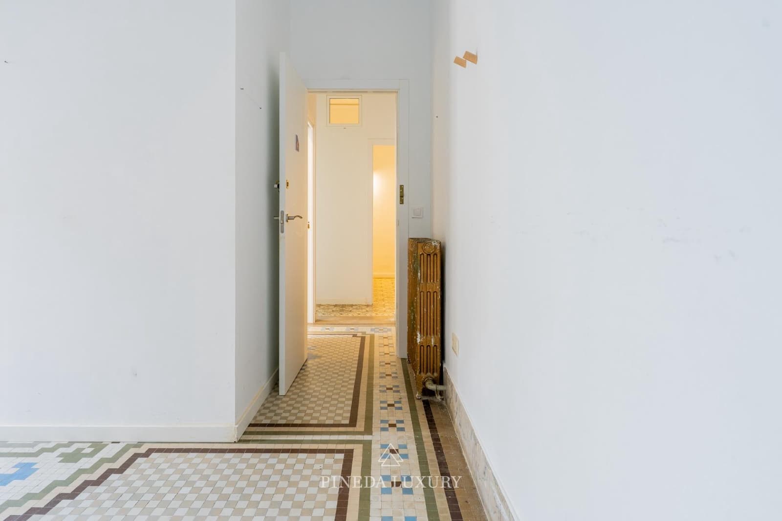 6 soveværelse Lejlighed til salg i Valencia by - € 950.000 (Ref: 9406838)