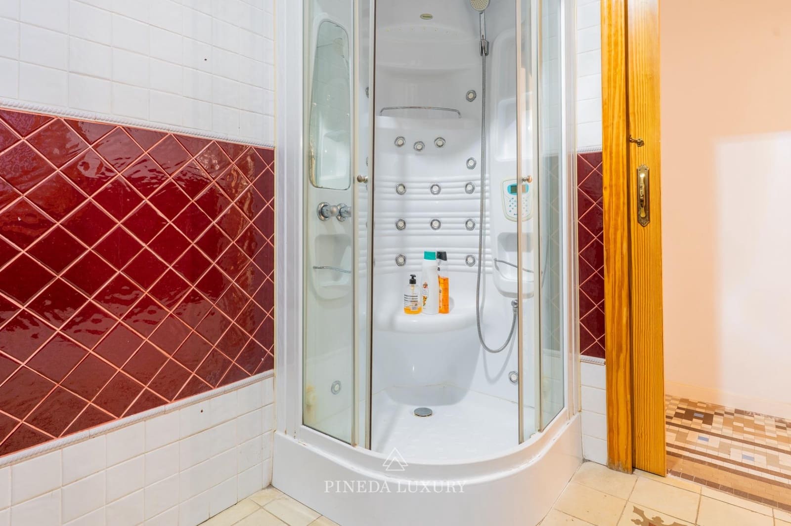 6 soveværelse Lejlighed til salg i Valencia by - € 950.000 (Ref: 9406838)