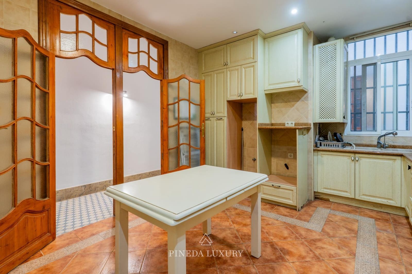 6 soveværelse Lejlighed til salg i Valencia by - € 950.000 (Ref: 9406838)