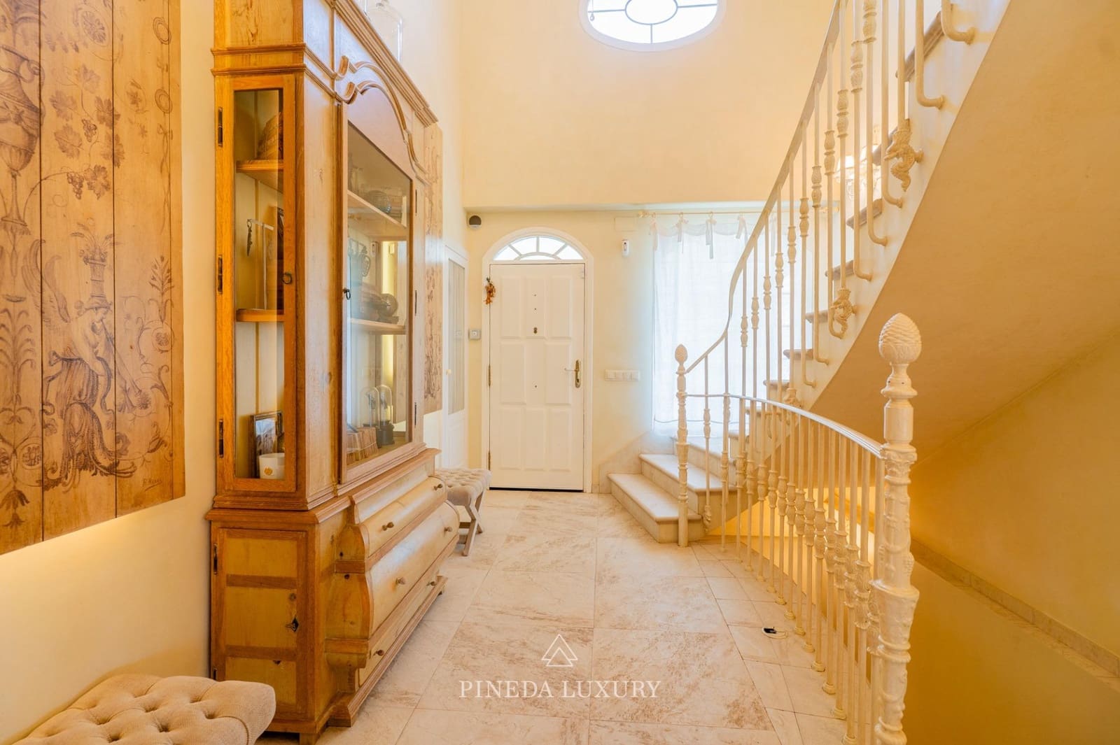 5 soverom Villa til salgs i Pucol med svømmebasseng garasje - € 1 550 000 (Ref: 9406839)