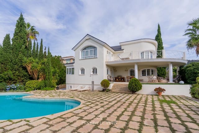 5 soverom Villa til salgs i Puçol med svømmebasseng garasje - € 1 550 000 (Ref: 9406839)