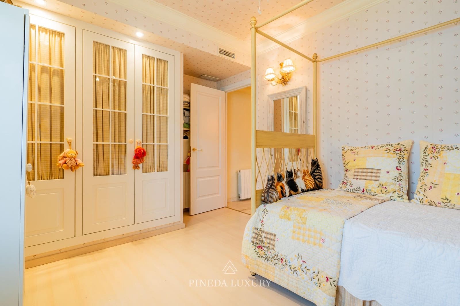 5 soverom Villa til salgs i Pucol med svømmebasseng garasje - € 1 550 000 (Ref: 9406839)