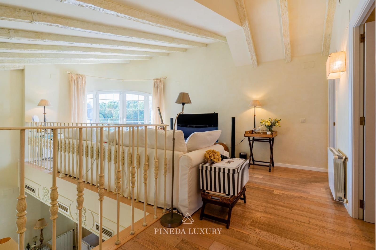 5 soverom Villa til salgs i Pucol med svømmebasseng garasje - € 1 550 000 (Ref: 9406839)