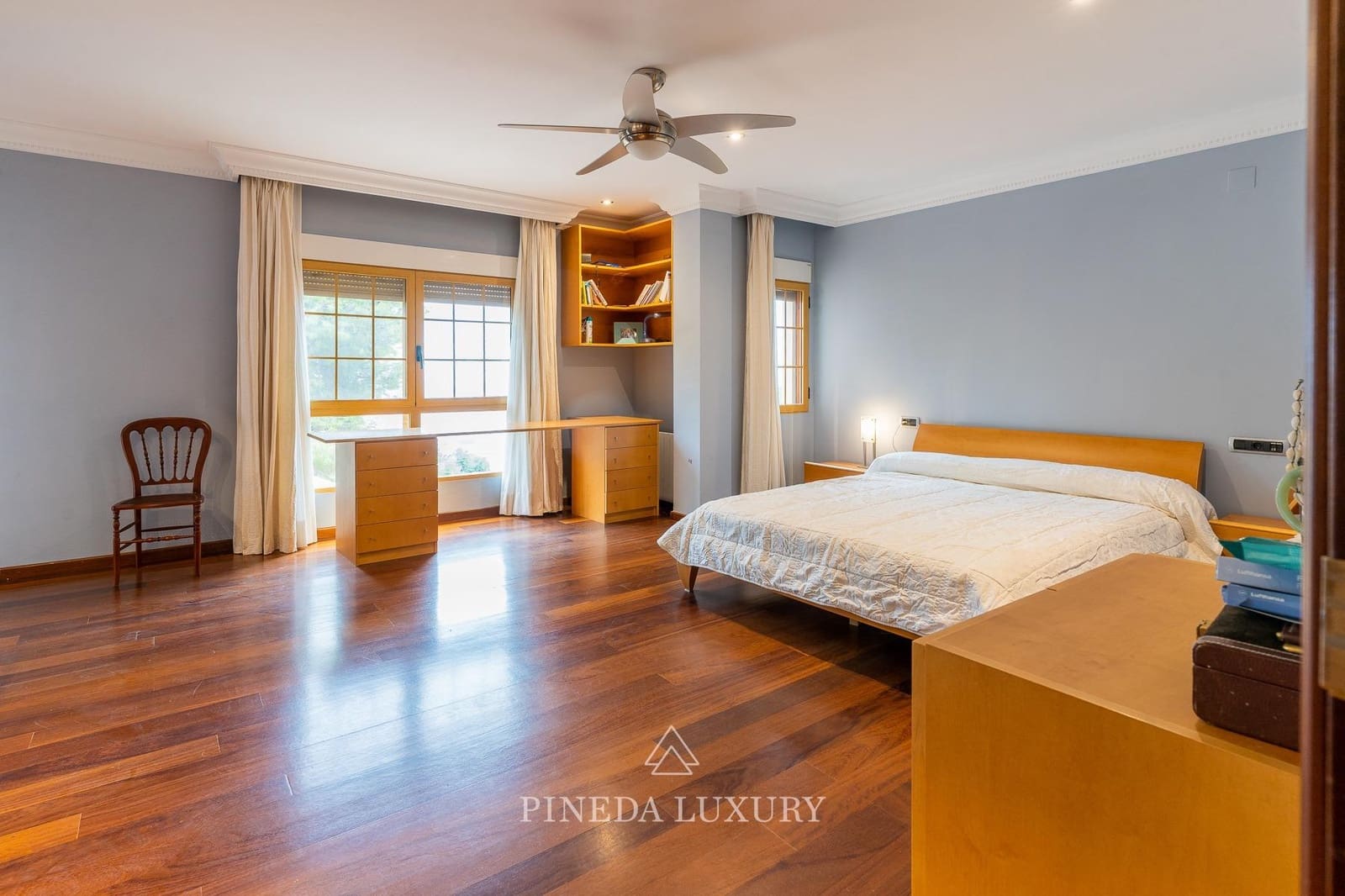 5 soverom Villa til salgs i Pucol med svømmebasseng garasje - € 1 645 000 (Ref: 9406840)