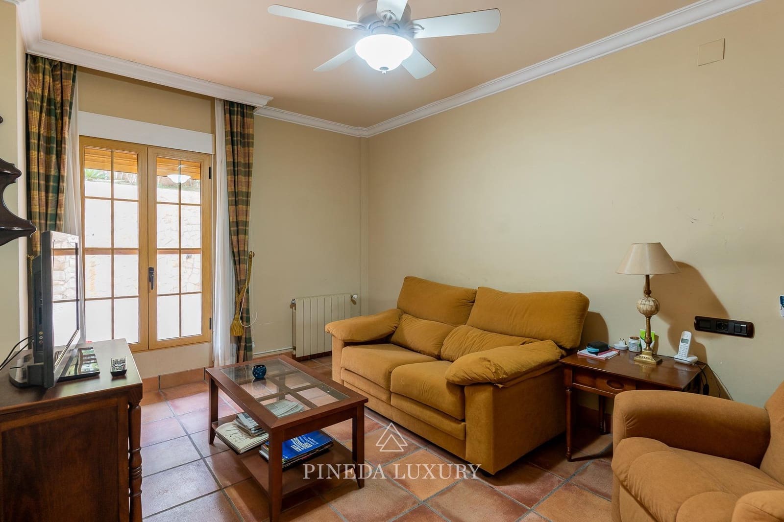 5 soverom Villa til salgs i Pucol med svømmebasseng garasje - € 1 645 000 (Ref: 9406840)