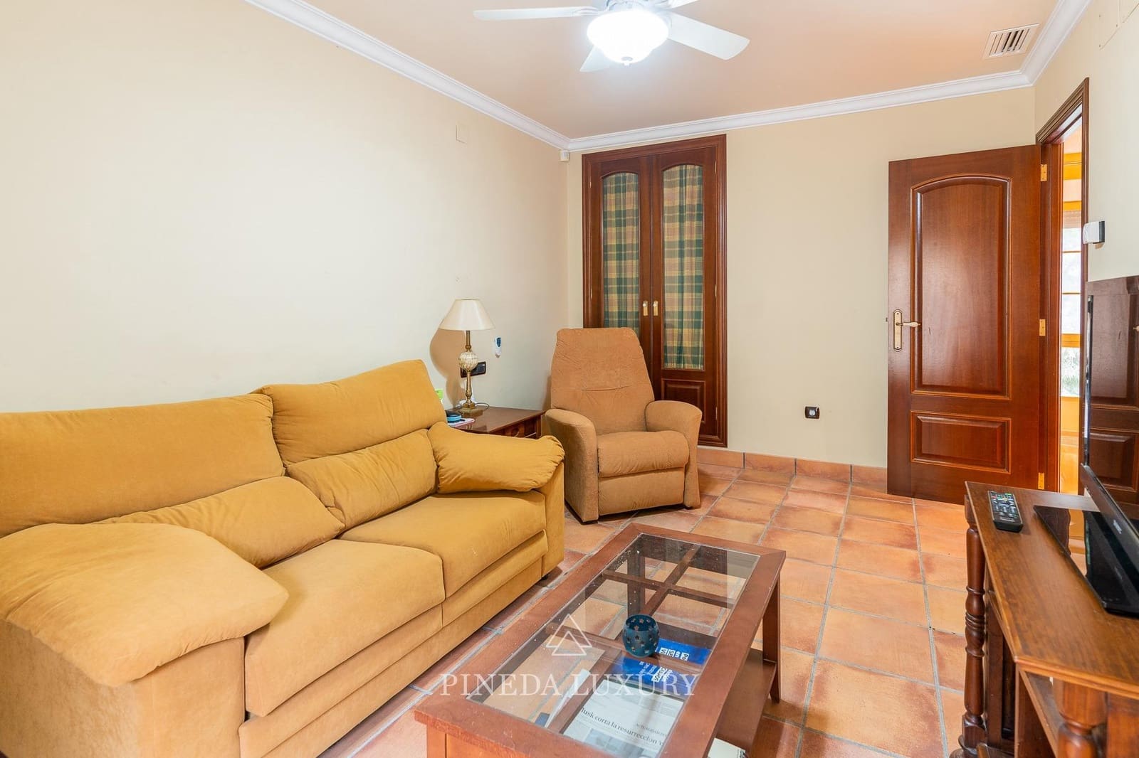 5 soverom Villa til salgs i Pucol med svømmebasseng garasje - € 1 645 000 (Ref: 9406840)