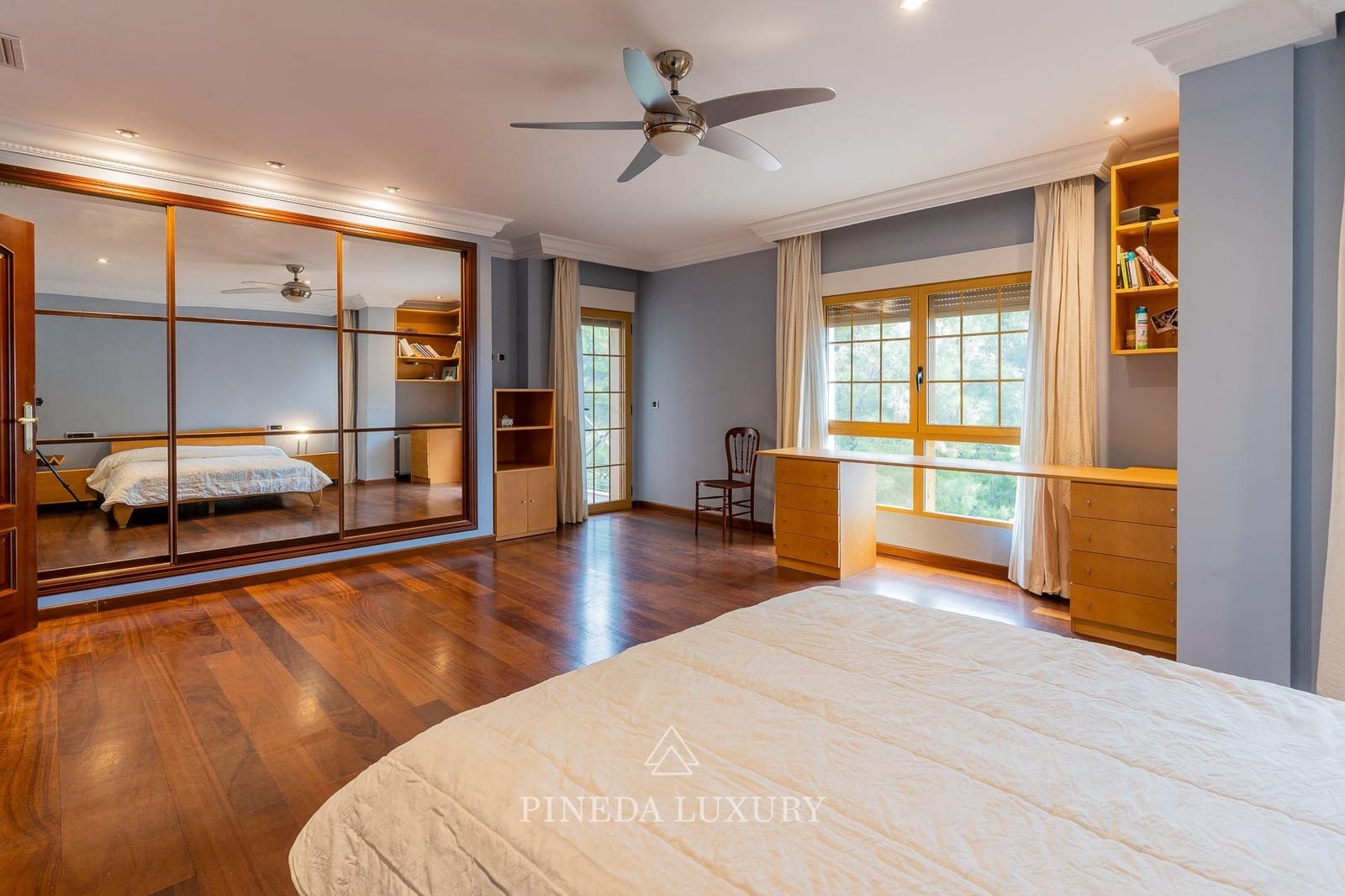 5 soverom Villa til salgs i Pucol med svømmebasseng garasje - € 1 645 000 (Ref: 9406840)