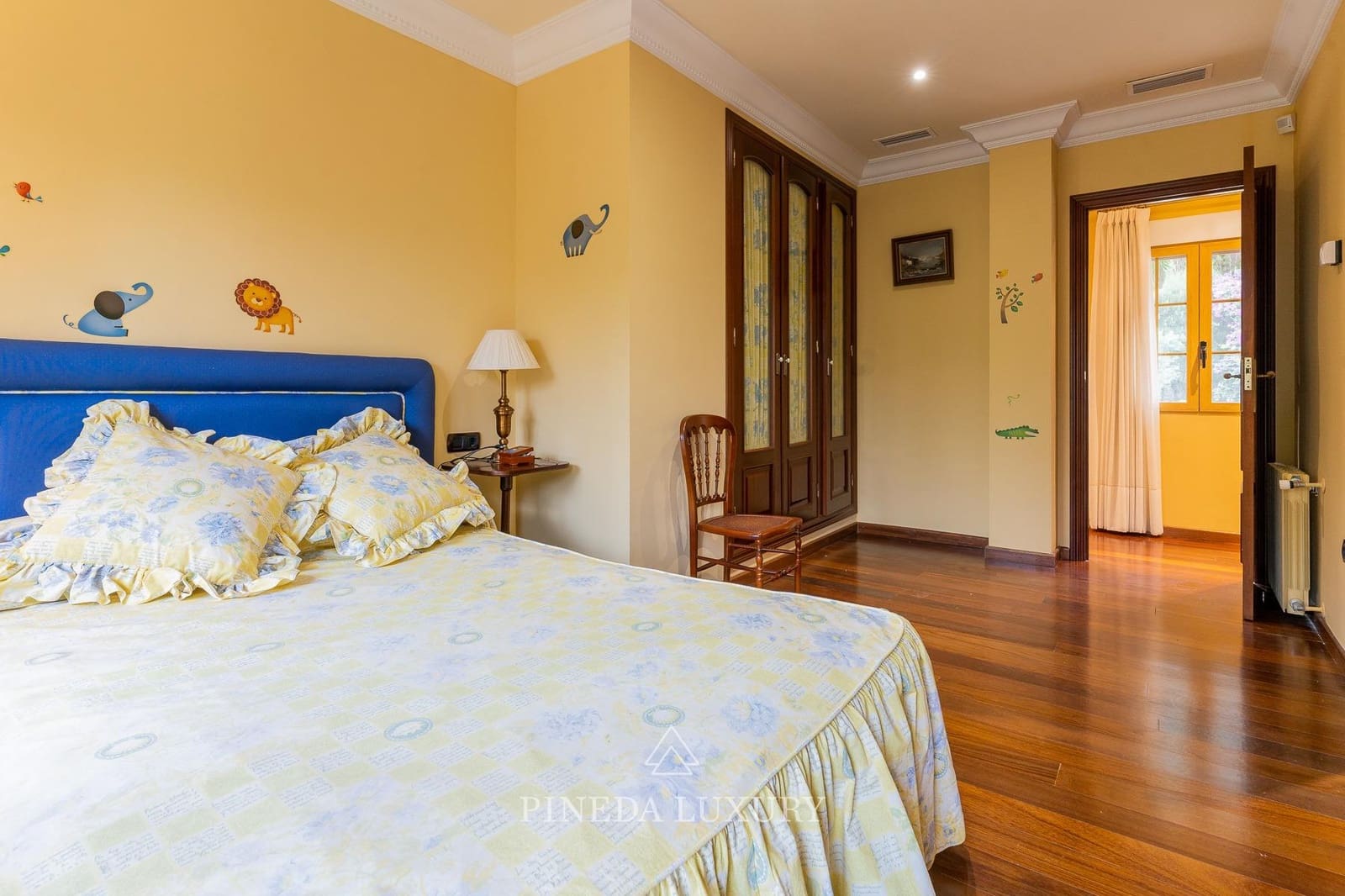 5 soverom Villa til salgs i Pucol med svømmebasseng garasje - € 1 645 000 (Ref: 9406840)