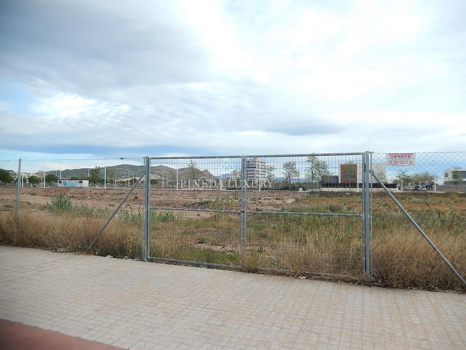 Building Plot for sale in Sagunto / Sagunt - € 587,000 (Ref: 9406844)