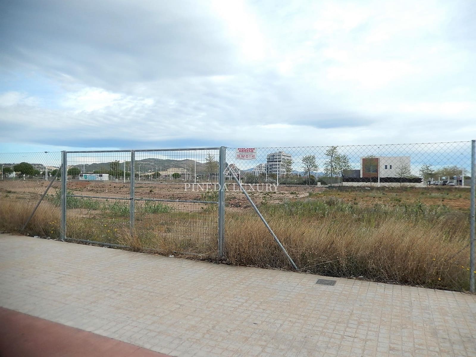 Building Plot for sale in Sagunto / Sagunt - € 587,000 (Ref: 9406844)