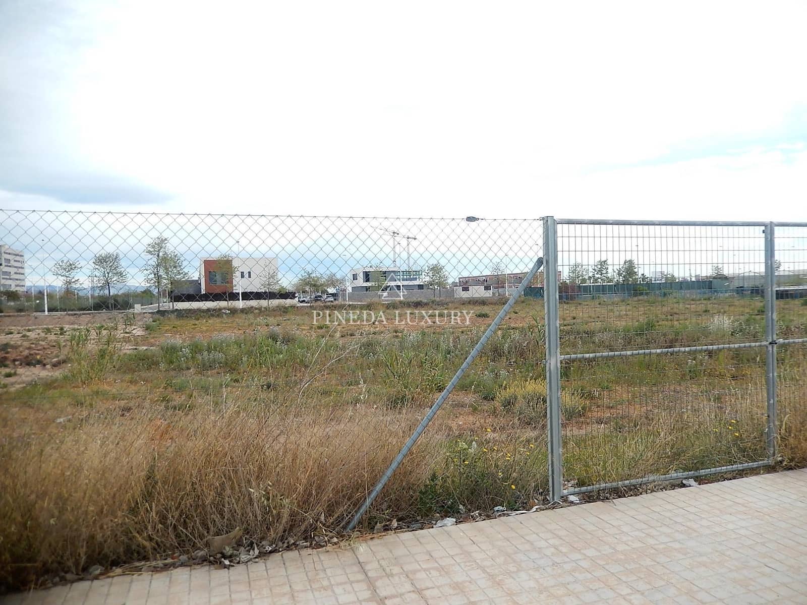 Building Plot for sale in Sagunto / Sagunt - € 587,000 (Ref: 9406844)