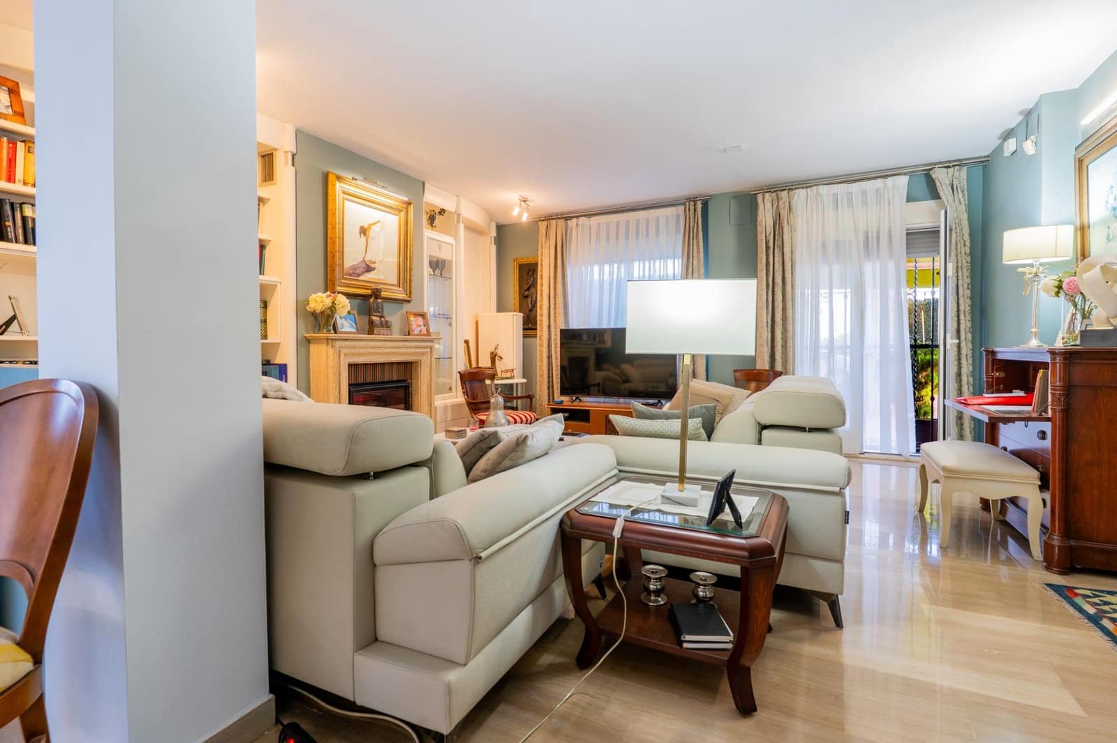 4 makuuhuone Huvila myytävänä paikassa Puig mukana 
autotalli - 1 150 000 € (Ref: 9414090)