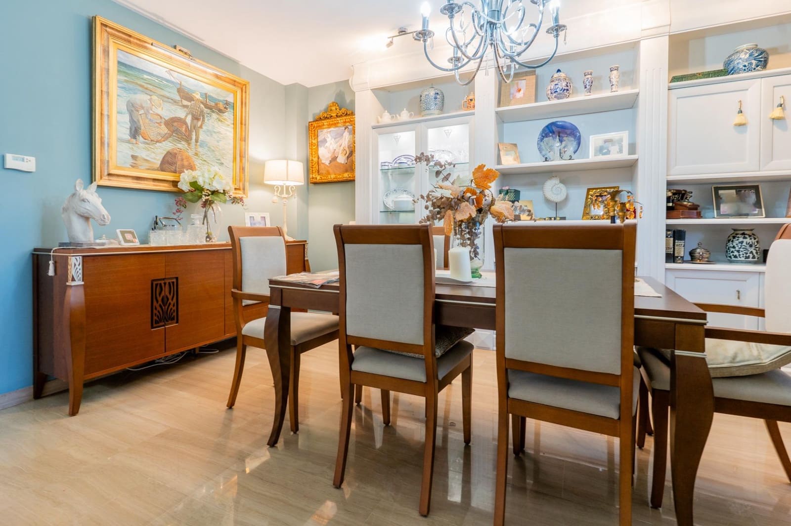 4 makuuhuone Huvila myytävänä paikassa Puig mukana 
autotalli - 1 150 000 € (Ref: 9414090)