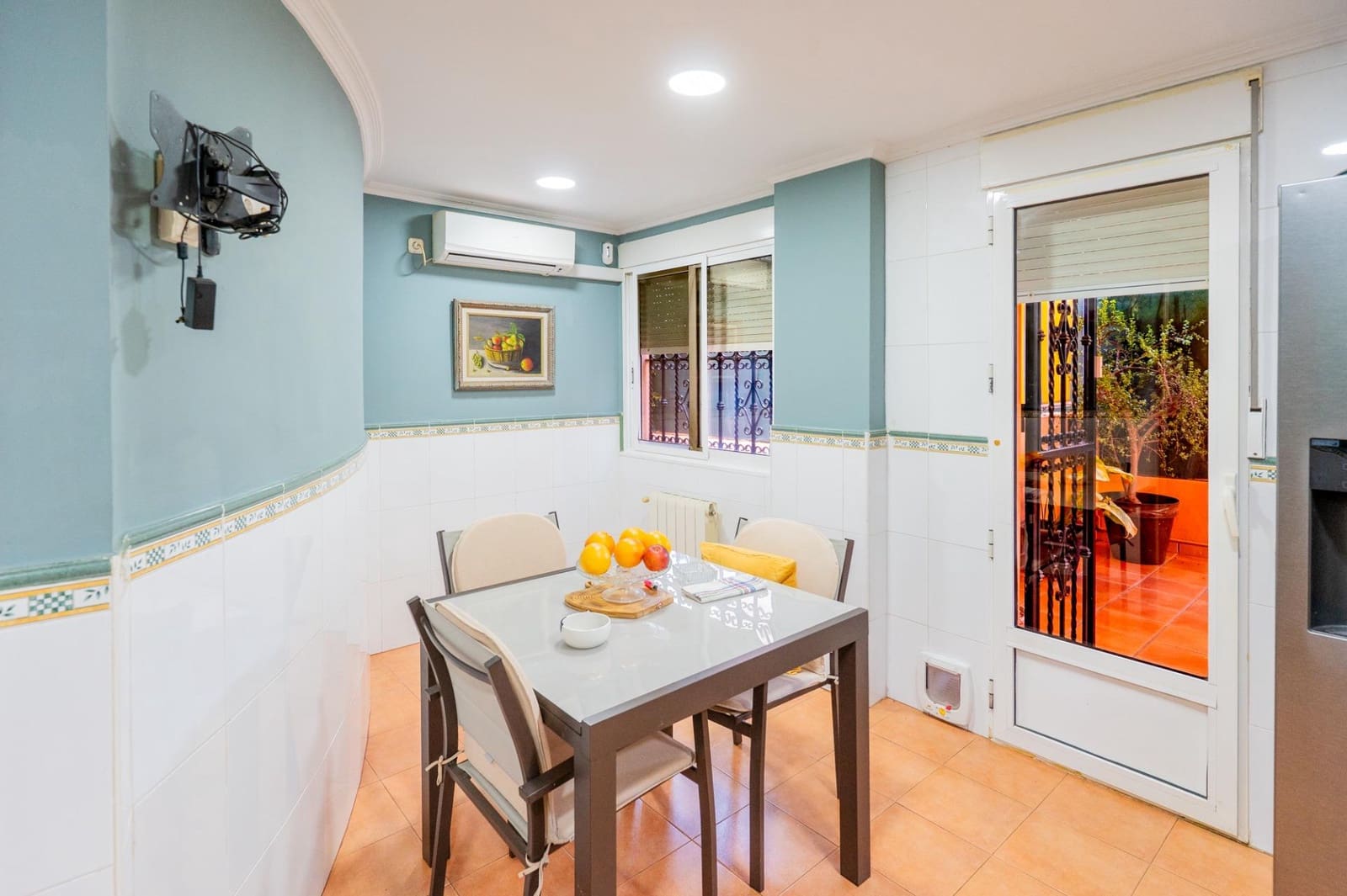 4 makuuhuone Huvila myytävänä paikassa Puig mukana 
autotalli - 1 150 000 € (Ref: 9414090)