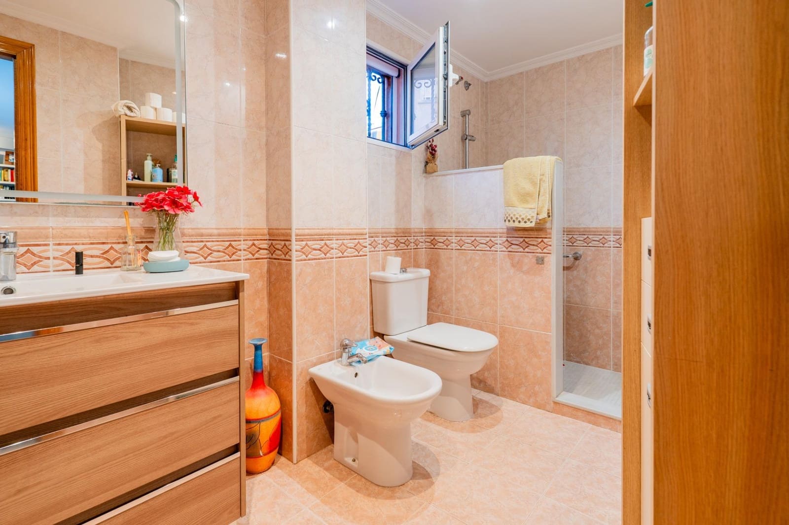 4 makuuhuone Huvila myytävänä paikassa Puig mukana 
autotalli - 1 150 000 € (Ref: 9414090)