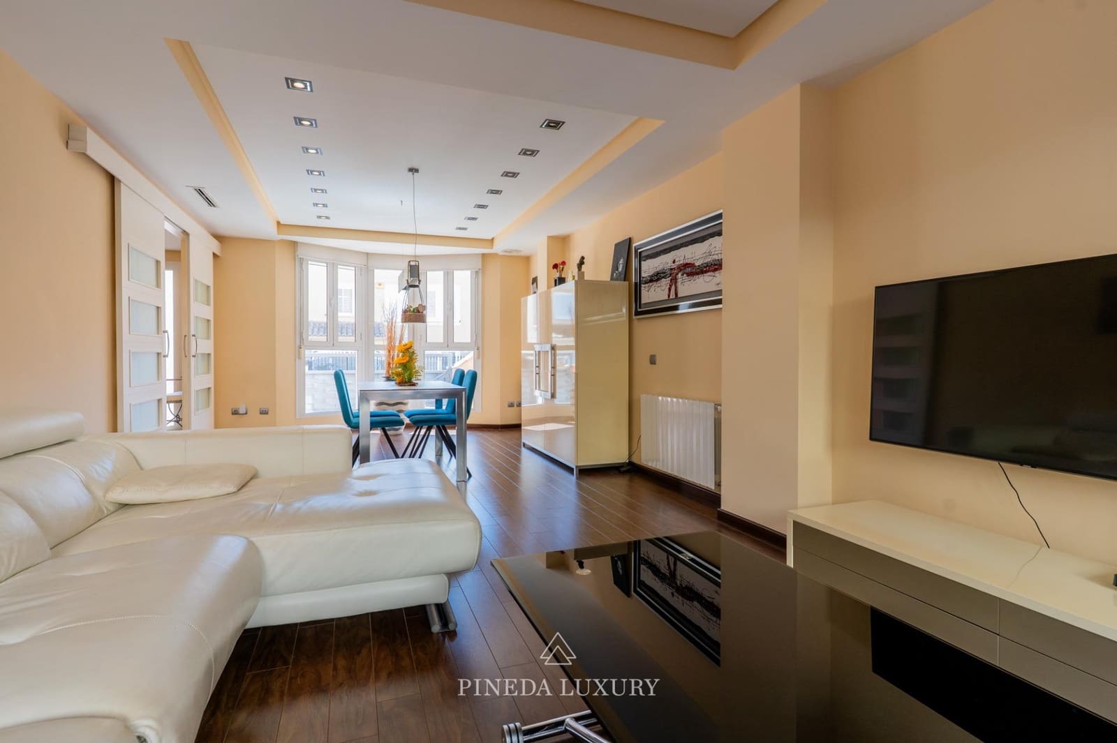 3 soverom Rekkehus til salgs i Puig med garasje - € 490 000 (Ref: 9414091)