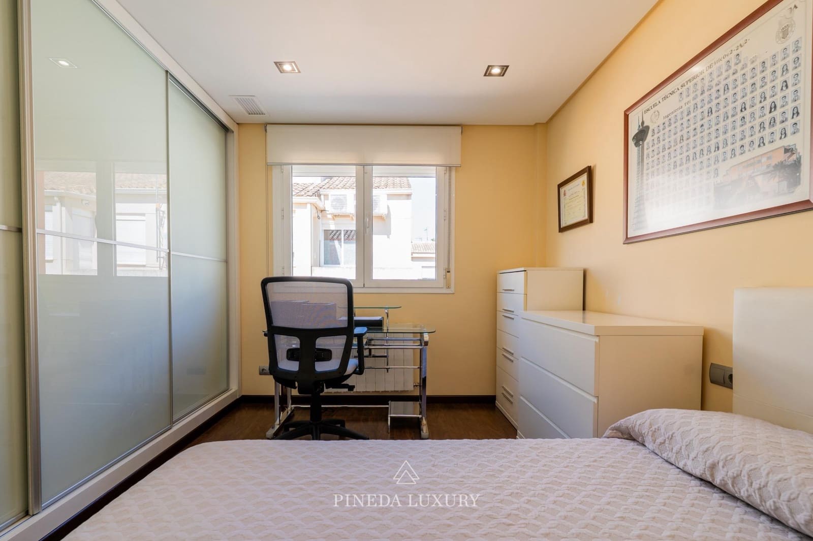 3 soverom Rekkehus til salgs i Puig med garasje - € 490 000 (Ref: 9414091)