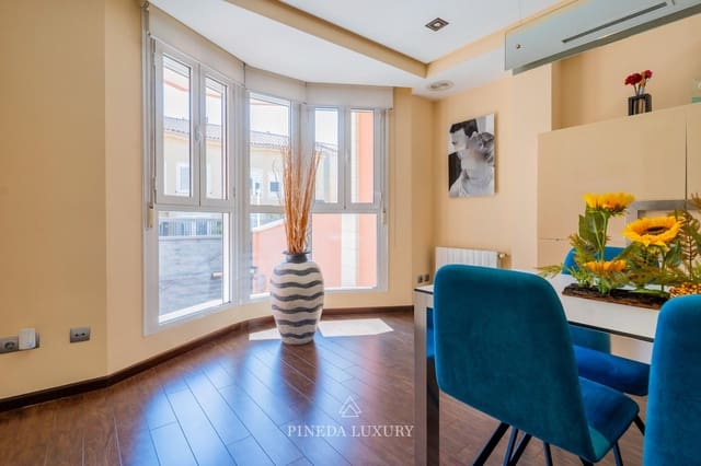 Adosado de 3 habitaciones en Puig en venta con garaje - 490.000 € (Ref: 9414091)