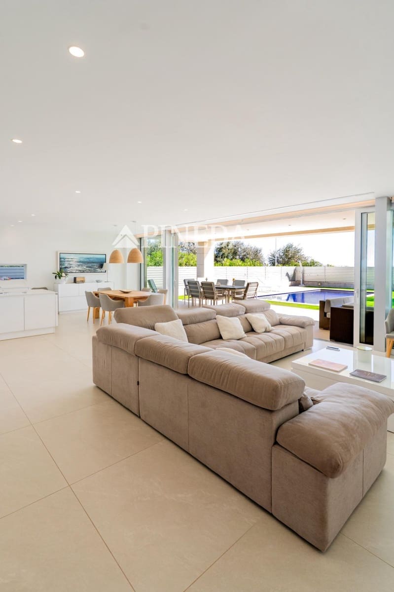 6 bedroom Villa for sale in Sagunto / Sagunt with pool garage - € 1,650,000 (Ref: 9414092)