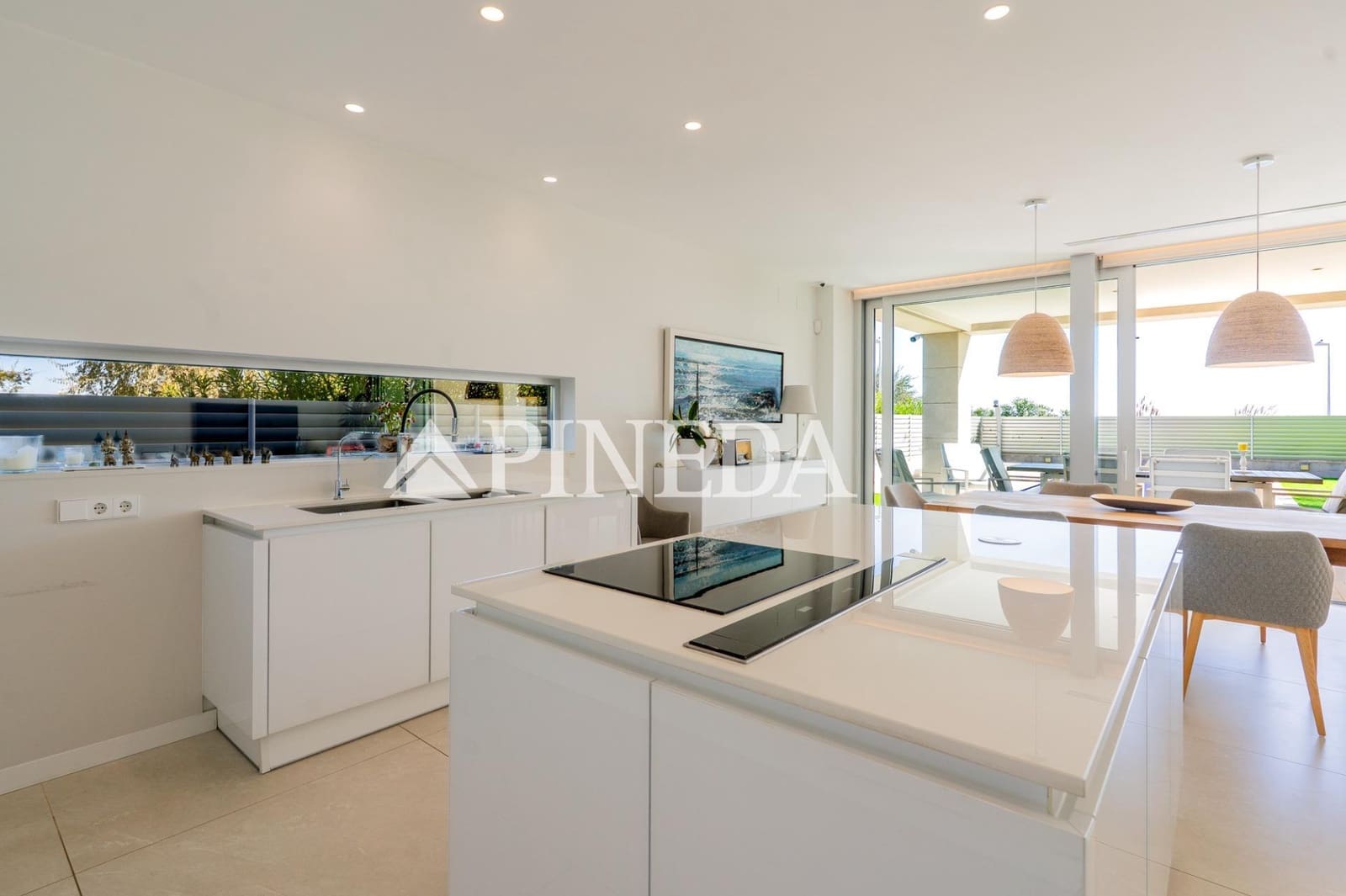 6 bedroom Villa for sale in Sagunto / Sagunt with pool garage - € 1,650,000 (Ref: 9414092)