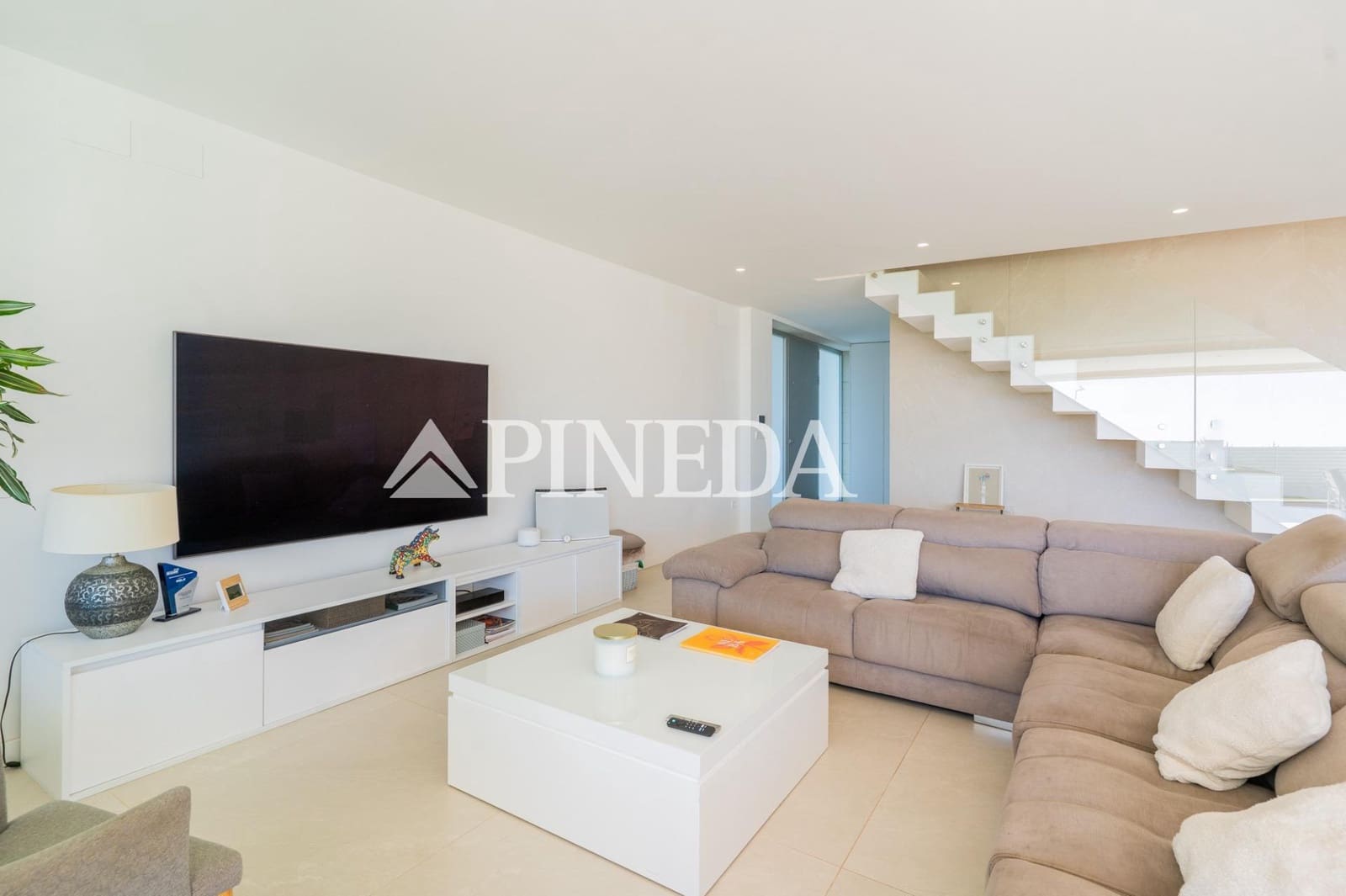 6 bedroom Villa for sale in Sagunto / Sagunt with pool garage - € 1,650,000 (Ref: 9414092)