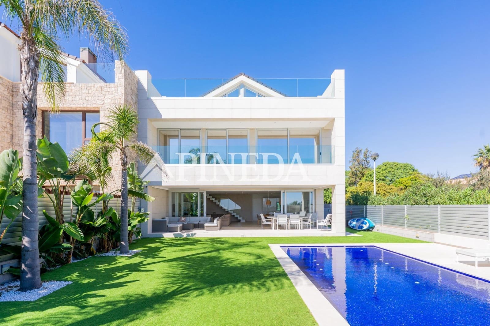 6 bedroom Villa for sale in Sagunto / Sagunt with pool garage - € 1,650,000 (Ref: 9414092)