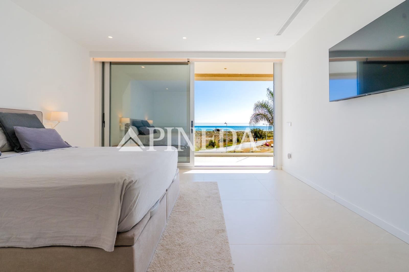 6 bedroom Villa for sale in Sagunto / Sagunt with pool garage - € 1,650,000 (Ref: 9414092)