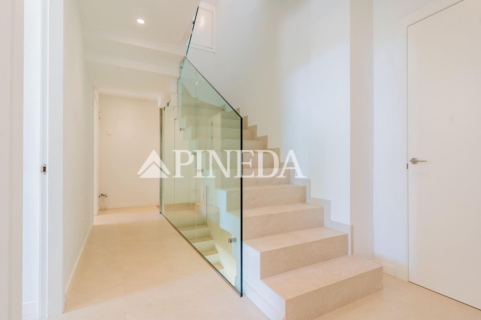 6 bedroom Villa for sale in Sagunto / Sagunt with pool garage - € 1,650,000 (Ref: 9414092)