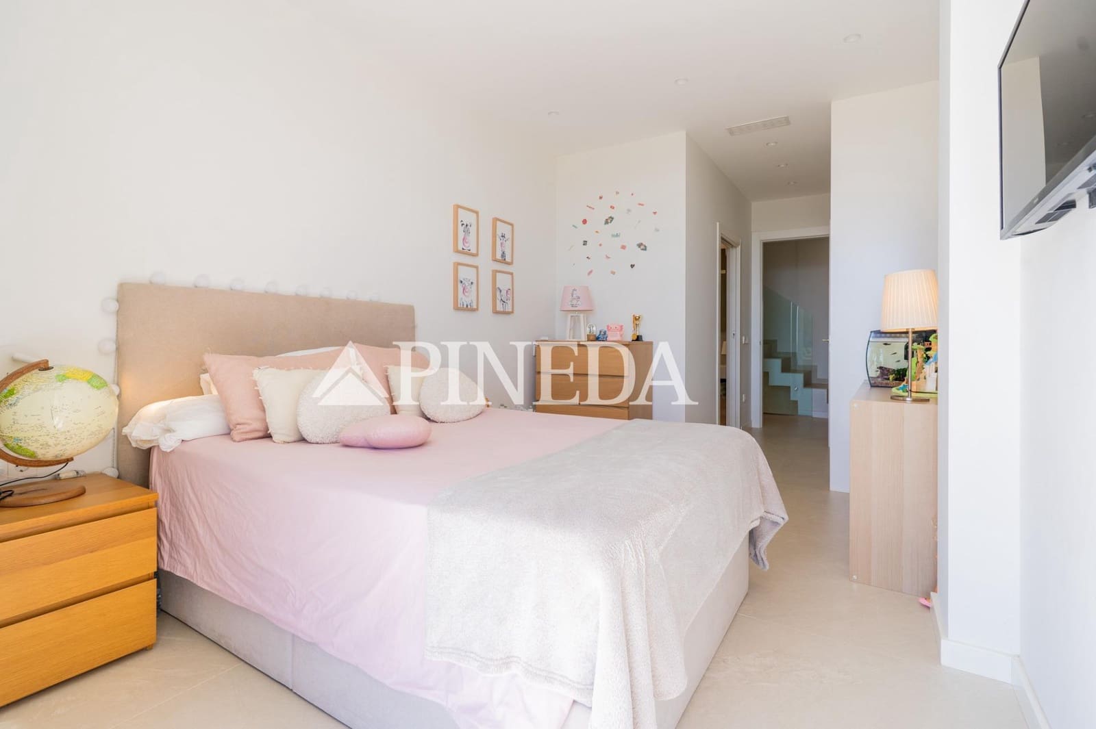 6 bedroom Villa for sale in Sagunto / Sagunt with pool garage - € 1,650,000 (Ref: 9414092)