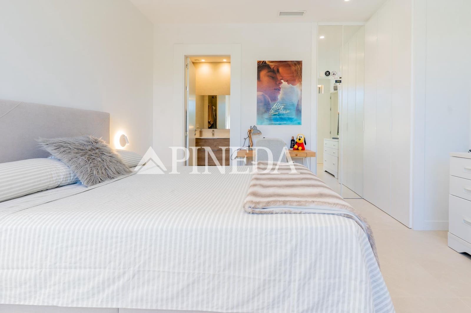 6 bedroom Villa for sale in Sagunto / Sagunt with pool garage - € 1,650,000 (Ref: 9414092)